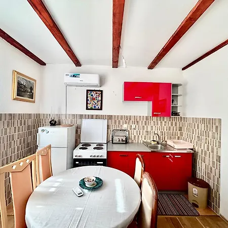 بيت للعطل Sarajevo Holiday Home *